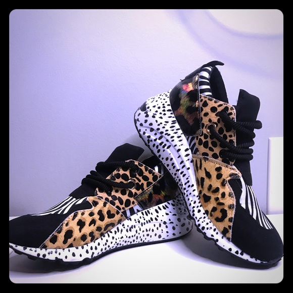 Express Shoes - Animal Print Tennis Shoes